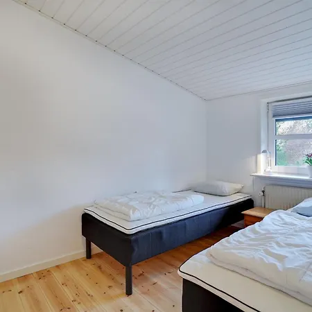 Hébergement de vacances Pelle - 800m From The Sea By Interhome *