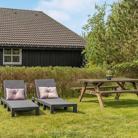 Pelle - 800m From The Sea By Interhome Hébergement de vacances *