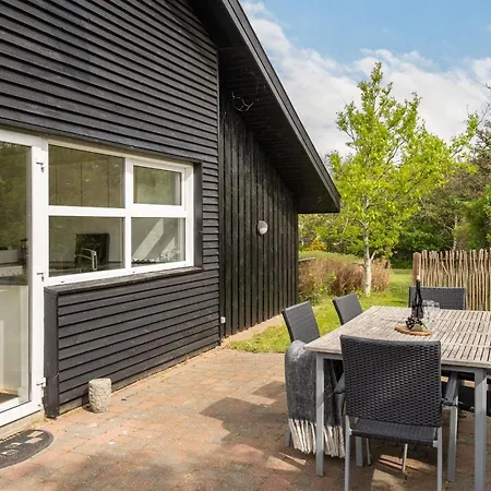 Pelle - 800m From The Sea By Interhome Hébergement de vacances